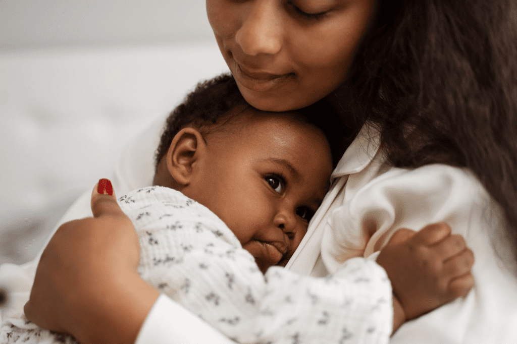Women who have been pregnant, especially before age 26, have lower risk, as do those who used oral contraceptives or breastfed their children. 